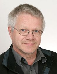 Sigmundur Einarsson, jarfringur, hfundur greinarinnar